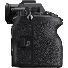 Sony A7R V Body Aynasız Fotoğraf Makinesi (Sony Avrasya garantili)