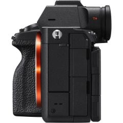 Sony A7R V Body Aynasız Fotoğraf Makinesi (Sony Avrasya garantili)